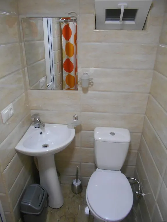 Guesthouse On Benashvili 第比利斯 度假居